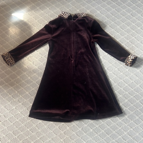 Girls velvet cheetah dress - Picture 5 of 6